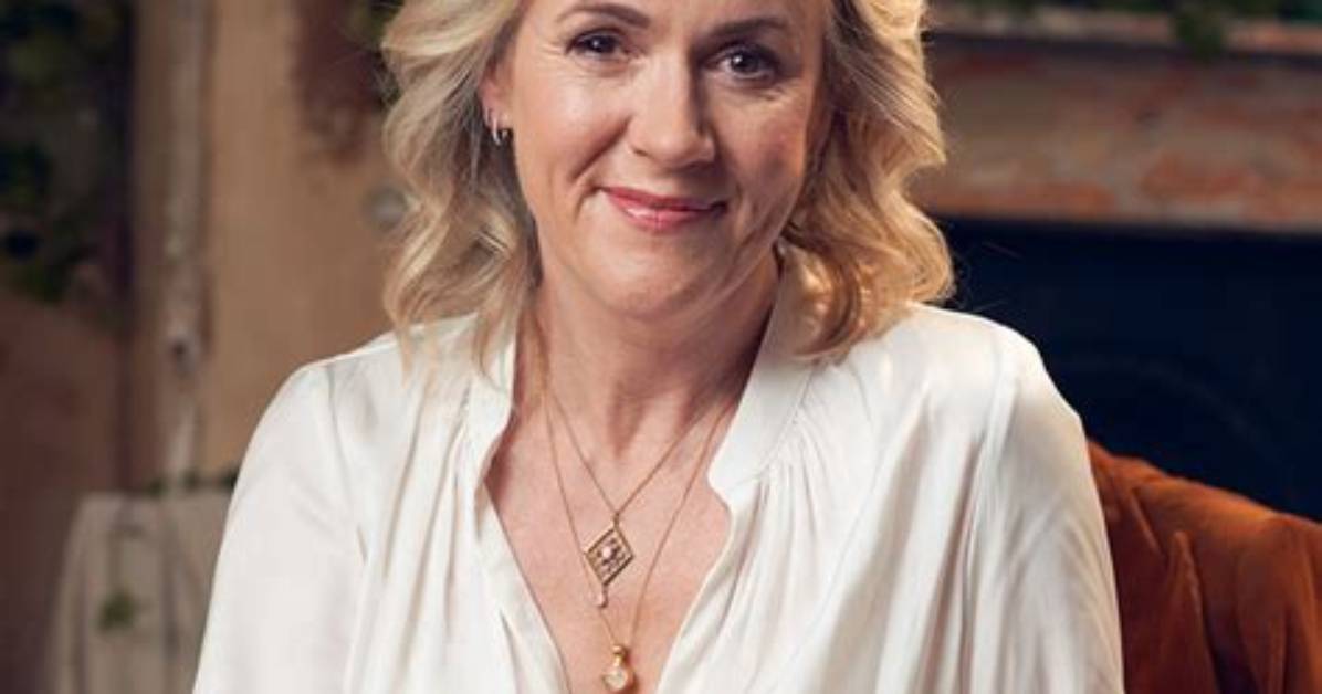 Jojo Moyes on the Events That Inspired ‘The Last Letter from Your Lover’