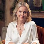 Jojo Moyes on the Events That Inspired ‘The Last Letter from Your Lover’