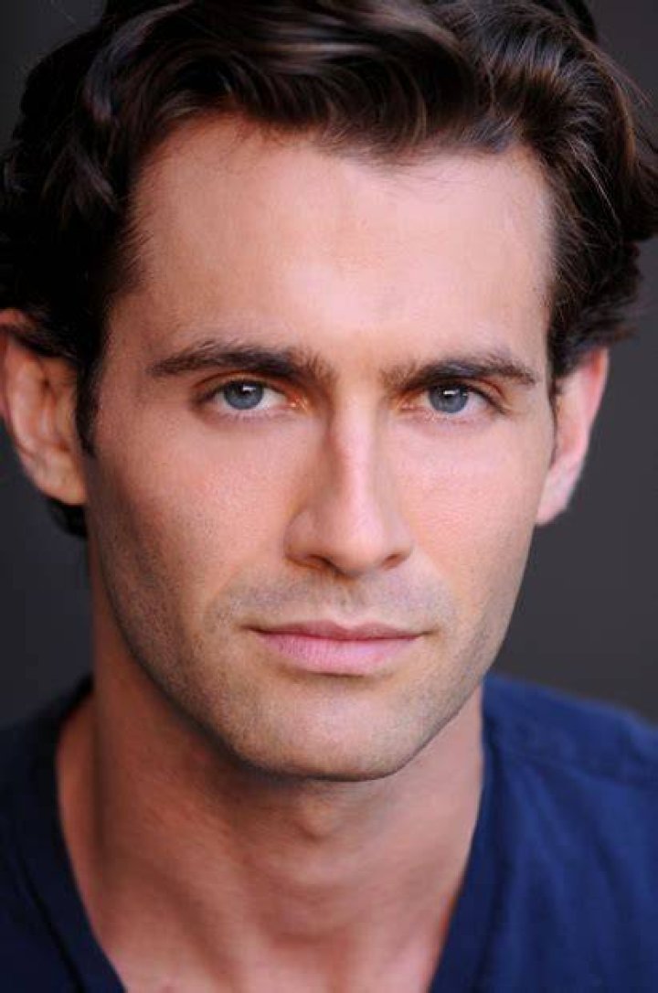 Jonathan Stoddard Stars2 men Grid Portfolio Stars Agency