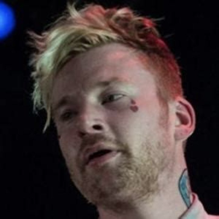 Jonny Craig Bio, Wiki, Age, Height, Parents, Girlfriend, Emarosa, and