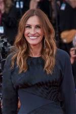 Julia Roberts Is Pretty New to Instagram but She's Already Killing the Game