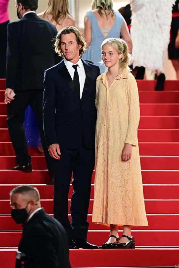 Julia Roberts&rsquo;s Daughter, Hazel Moder, Made Her Red Carpet Debut