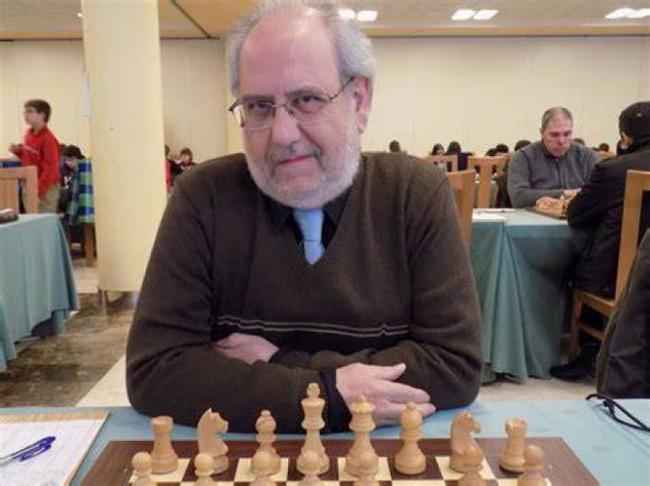 Julio Ur&iacute;a, campe&oacute;n de Asturias de veteranos El Comercio Diario de