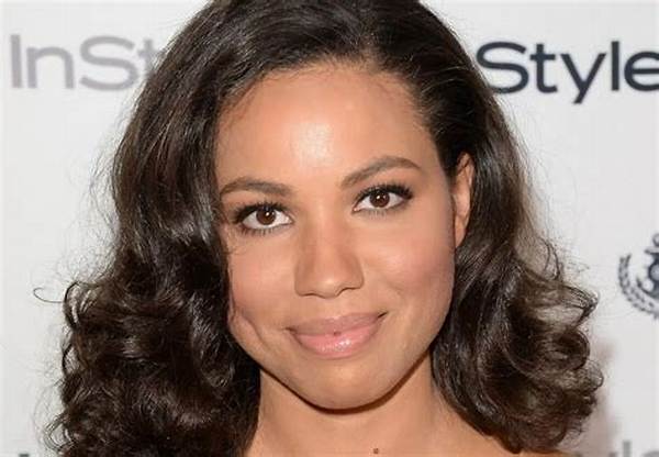 Jurnee Smollett-Bell
