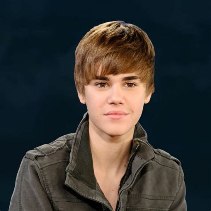 Justin Bieber&rsquo;s OnAgain, OffAgain Relationship With His Mustache Is