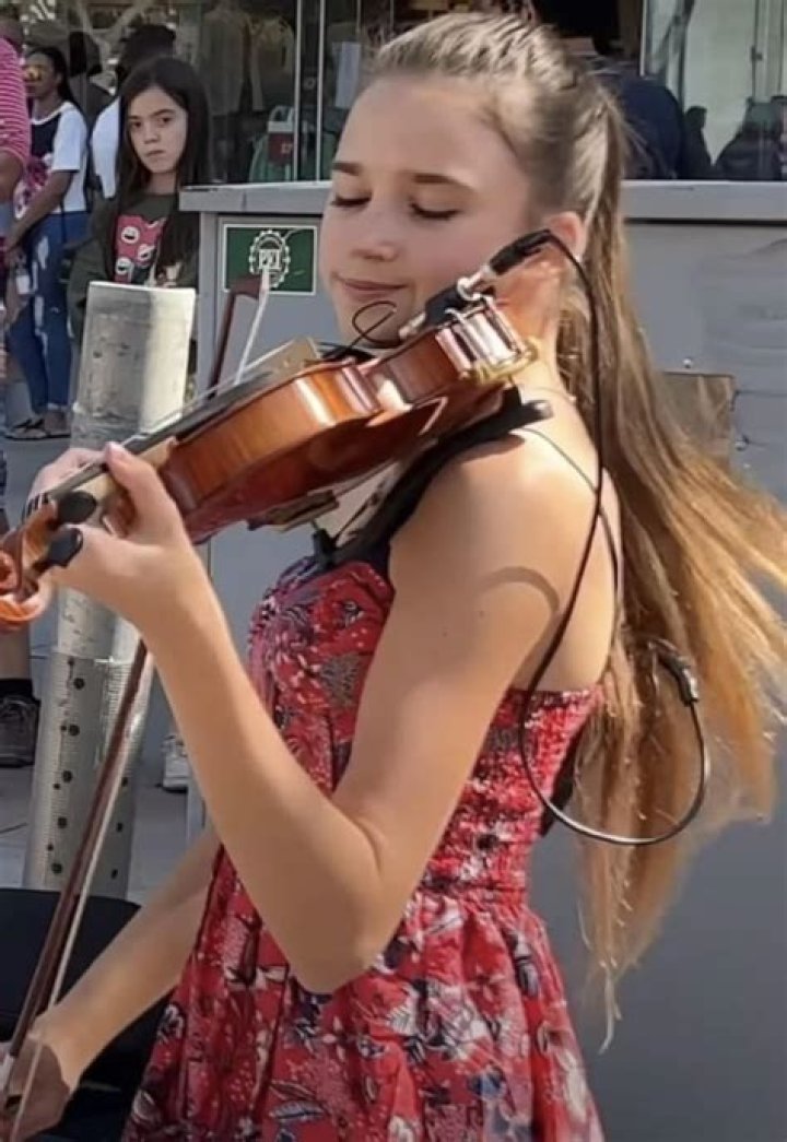 Karolina Protsenko Violin, Violin teaching, Celebrities female