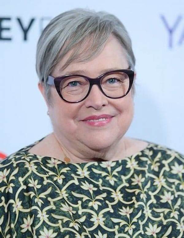 Kathy Bates Net Worth – How Much Is Bates Worth?