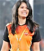 Kavya Maran Age, Boyfriend, Height, Wiki, Parents, Caste, Career & Facts About Kalanithi Maran’s Daughter