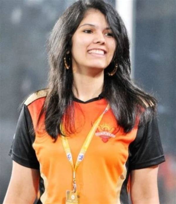 Kavya Maran Age, Boyfriend, Height, Wiki, Parents, Caste, Career & Facts About Kalanithi Maran’s Daughter
