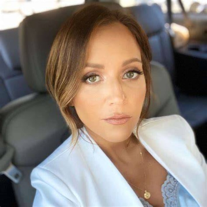 Kay Adams family parents, siblings Familytron