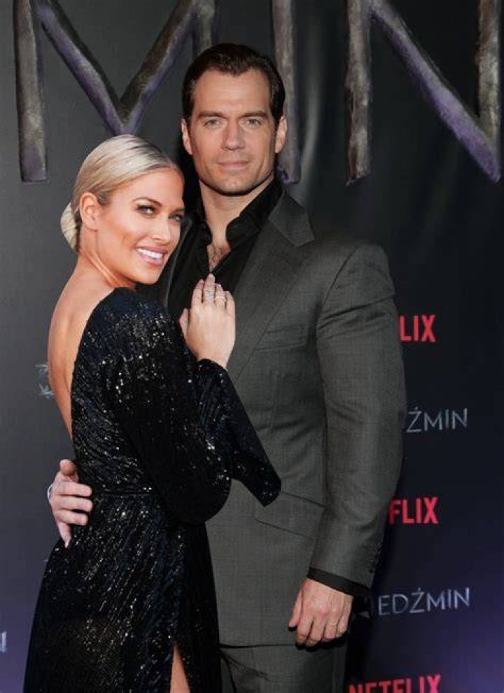 Kelly Kelly & Her Husband Barbie blank, Wwe womens, Wwe girls