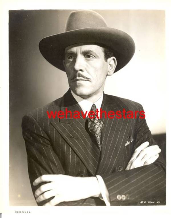 Kenneth Macdonald