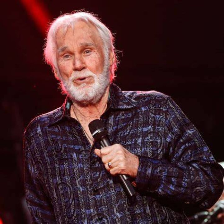 Kenny Rogers' Widow Wanda Opens Up for the First Time After Star's Death