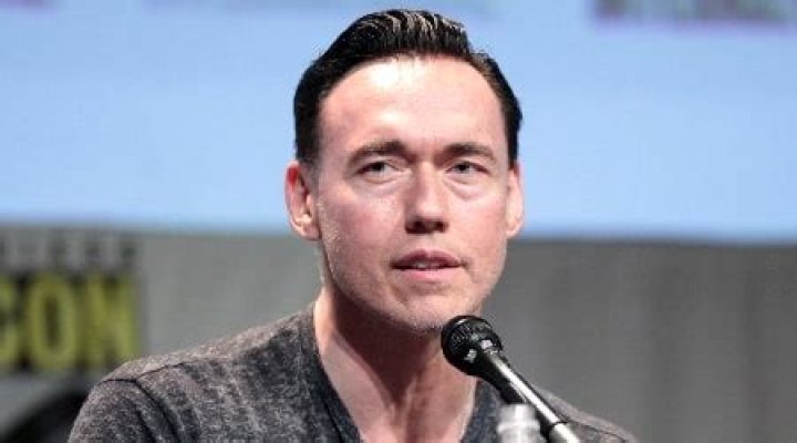 Kevin Durand Age, Height, Net Worth, Wife