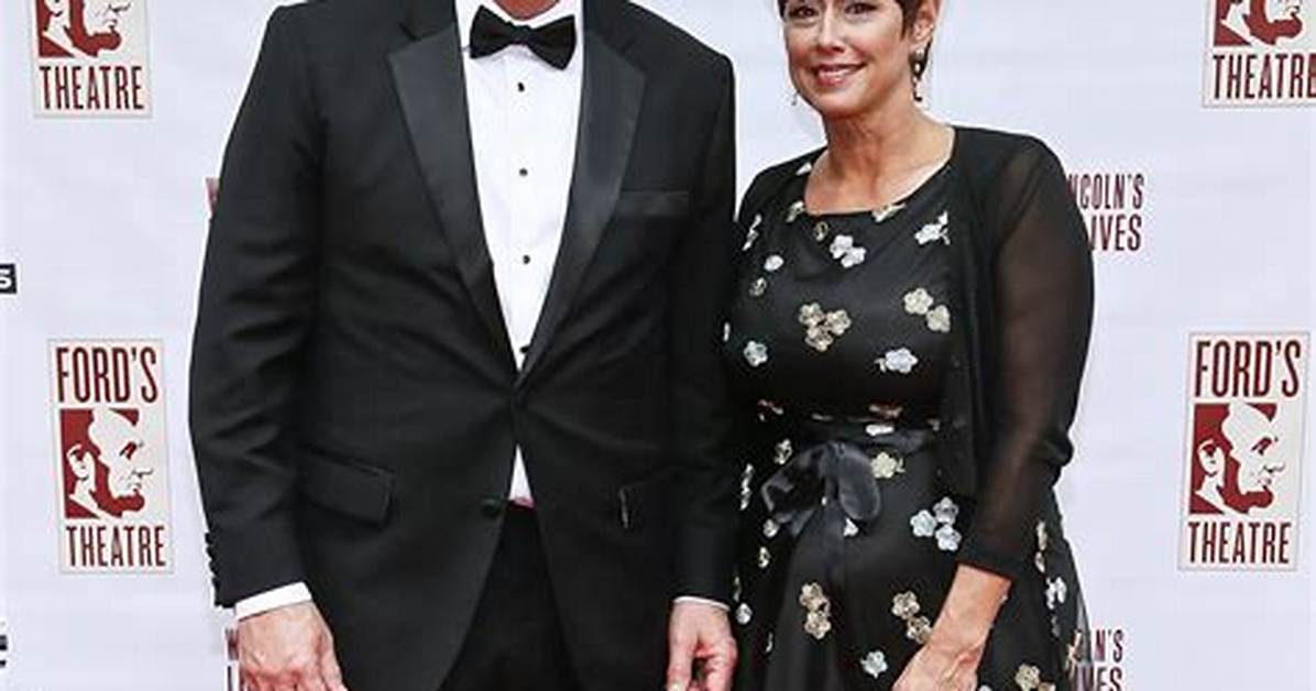 Kevin Mccarthy's Wife Focuses on Faith and Family Instead of Politics
