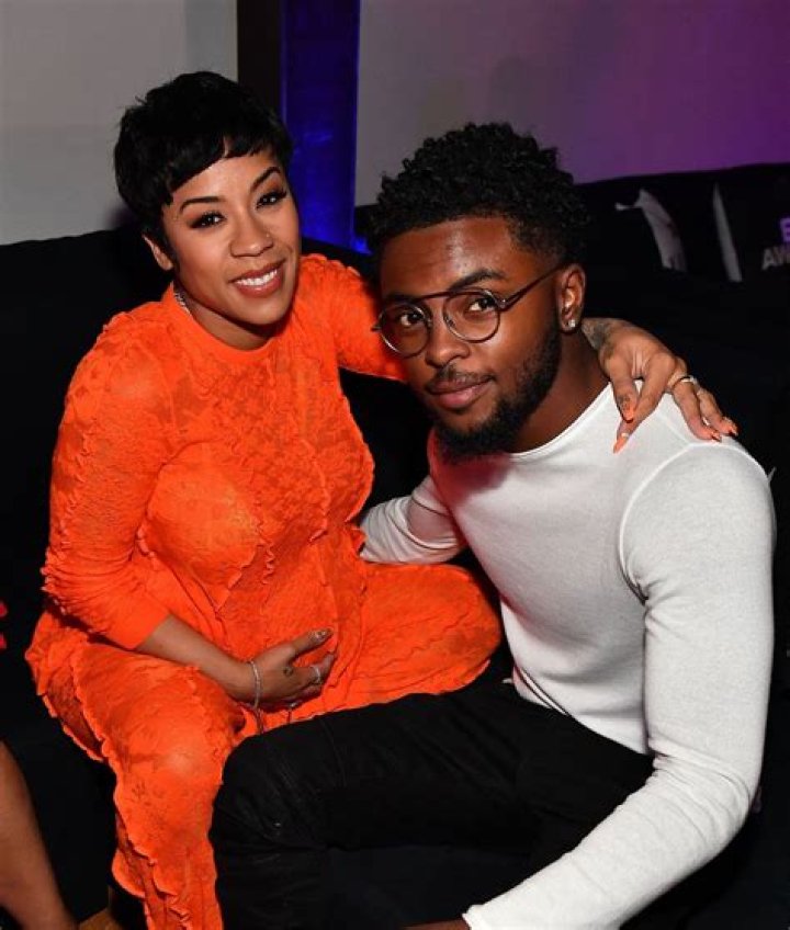 Keyshia Cole & Boyfriend Niko Khale Share &lsquo;Ohnana&rsquo; Challenge in a