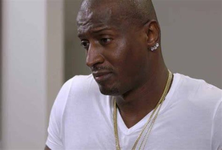 Kirk Frost&rsquo;s Fans Freak Out At The News He&rsquo;s Been Allegedly Arrested