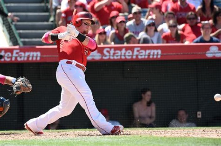 Kole Calhoun Wife Is Kole Calhoun Married? Who Is Kole Calhoun Wife