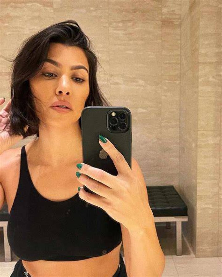 Kourtney Kardashian&rsquo;s Bob Haircut Is Major Fall Beauty Inspo