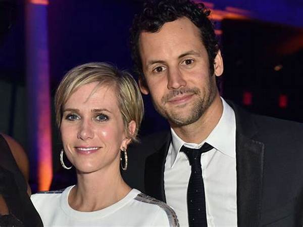 Kristen Wiig Has a Husband! Star Announces She Wed Avi Rothman