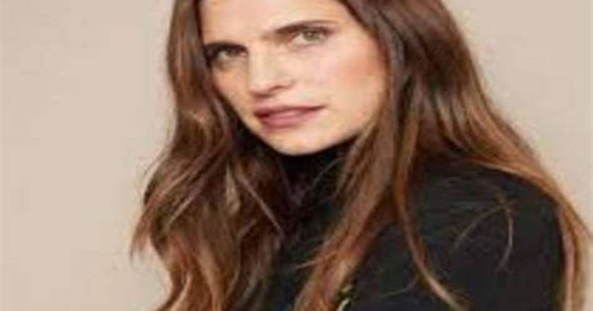 Lake Bell – Biography, Facts & Life Story