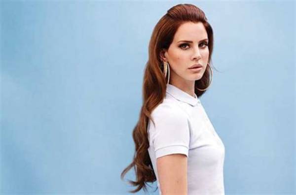 Lana Del Rey Net Worth - How Much Does Lana Del Rey Make?