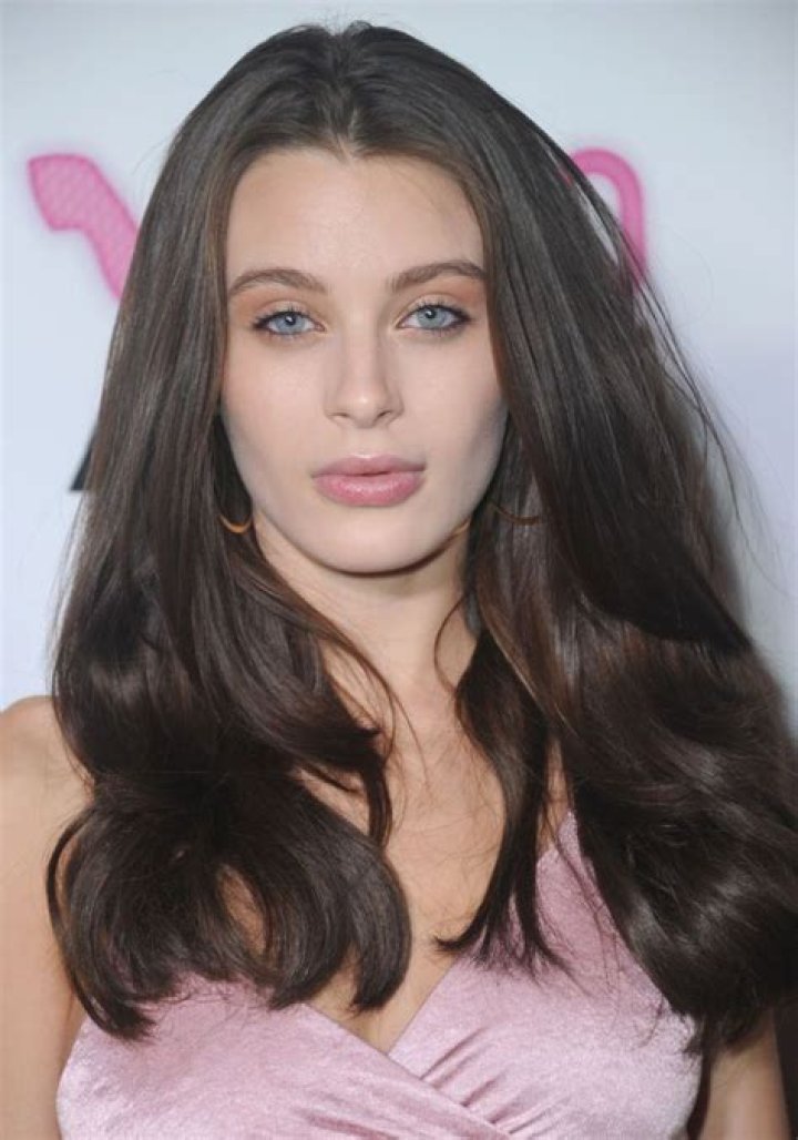 Lana Rhoades talks about her parents and her child&rsquo;s father YouTube