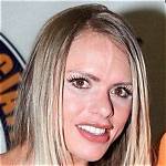 Larissa Reis Net Worth