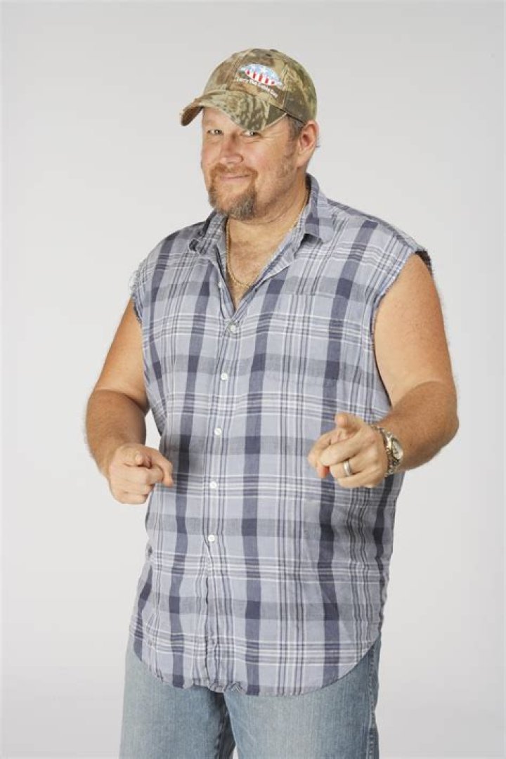 Larry The Cable Guy's Net Worth (Updated 2022) Wealthy Gorilla