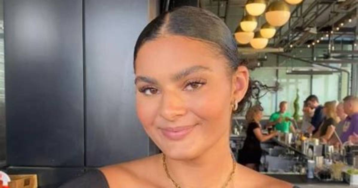 Lauren Betts Sexuality | Is She Transgender | Gender and Family Details