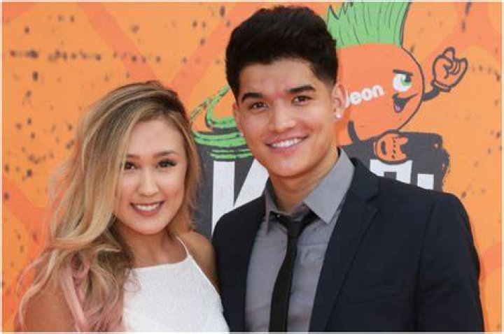 LAuren Riihimaki and her boyfriend Alex