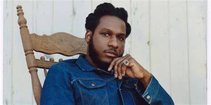 Leon Bridges Wasn't Allowed to Play Secular Music Growing Up &mdash; but Mom