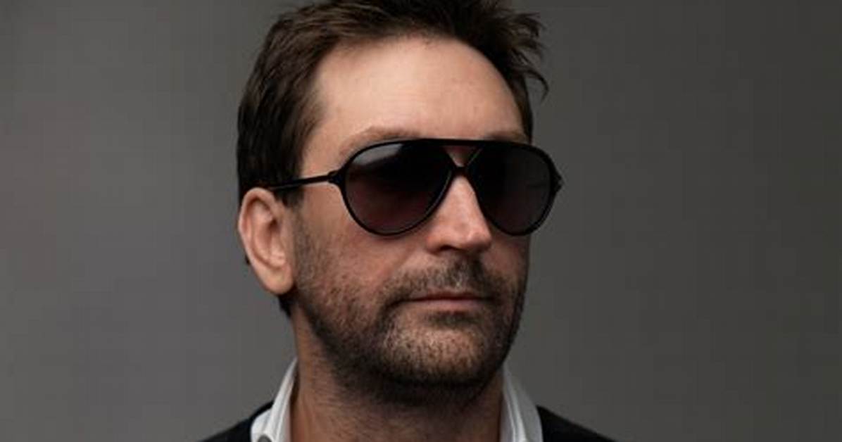 Leslie Benzies