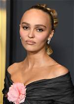 Lily-Rose Depp Wiki, Biographie, Age, Horoscope, Mariage, Contact & Informations