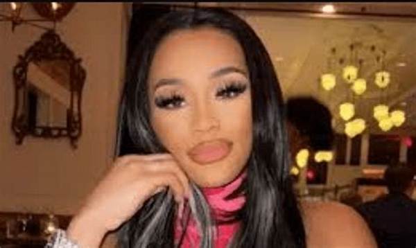 Lira Mercer Net Worth