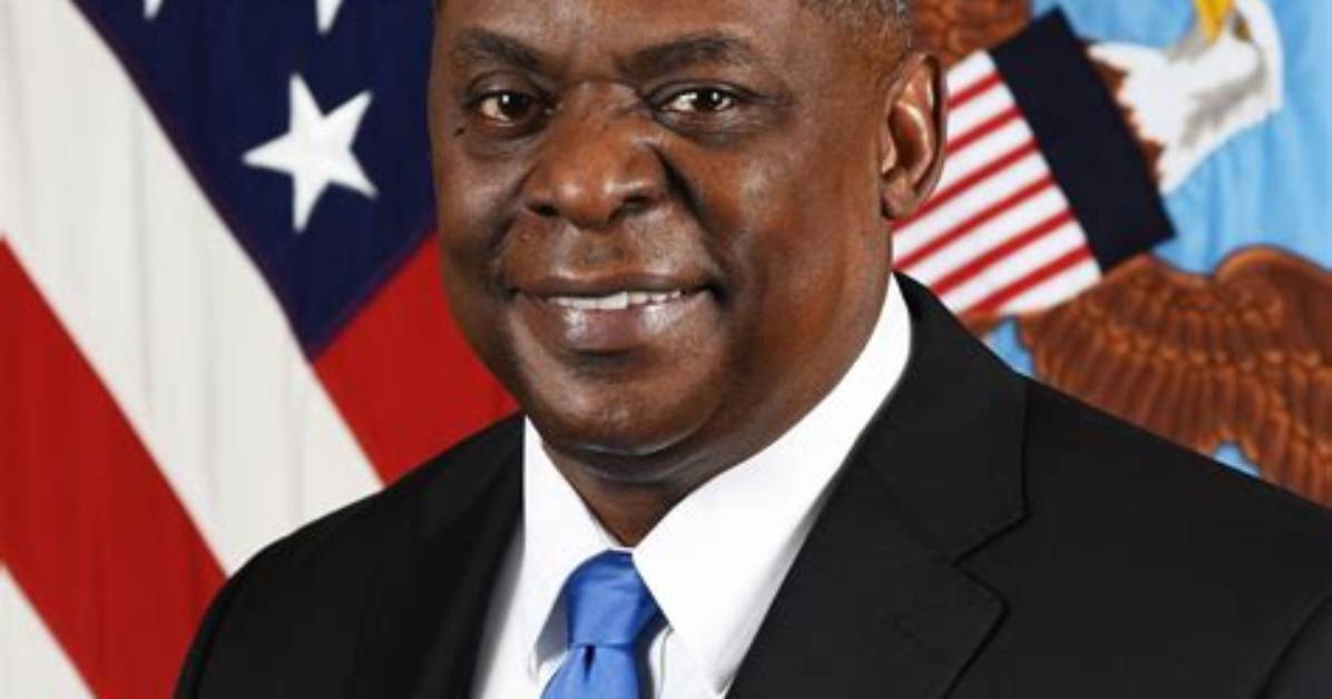 Lloyd Austin Secretary of Defense, Bio, Wiki, Age, Wife, Kids, Biden, and Net Worth