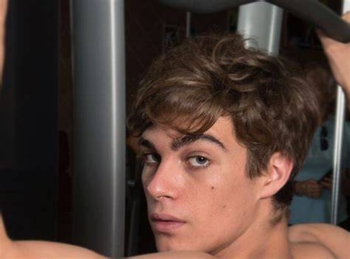 Lorenzo Zurzolo Baby netflix, Italian boys, Slytherin harry potter