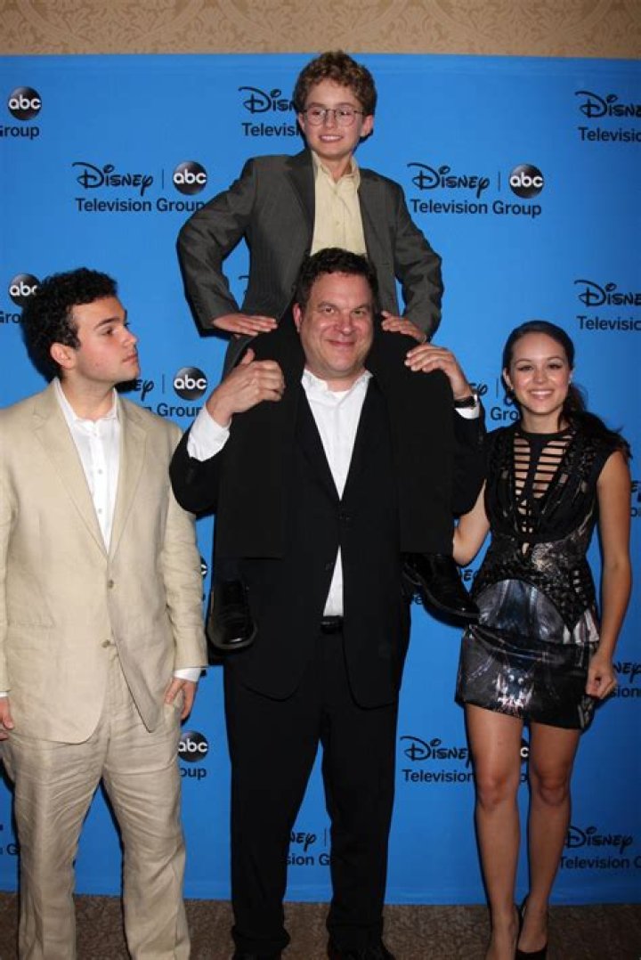 LOS ANGELES, AUG 4 Troy Gentile, Sean Giambrone, Jeff Garlin, Hayley