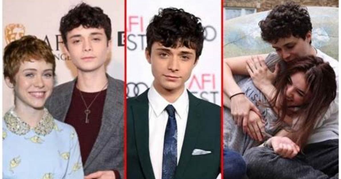 Lucas Jade Zumann Joins His Girlfriend in the Bathroom