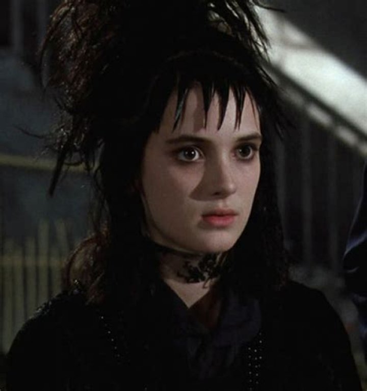Lydia Deetz Beetlejuice Wiki FANDOM powered by Wikia