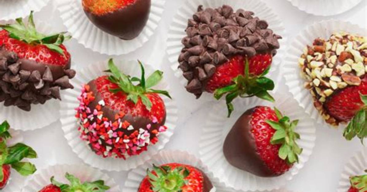 Lyrics & Translations of Chocolate Covered Strawberries by Shelley Fka Dram