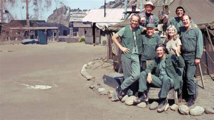 M*A*S*H*'s "Trapper John," Wayne Rogers, Dead at 82 TV Guide