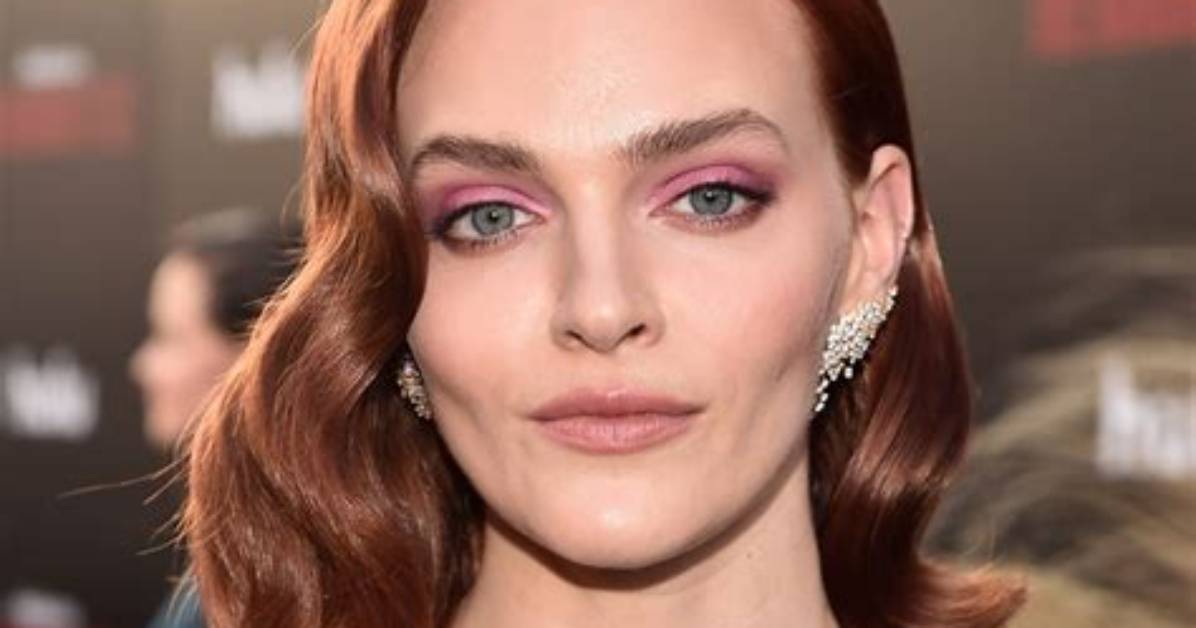 Madeline Brewer Net Worth – How Much Is Brewer Worth?