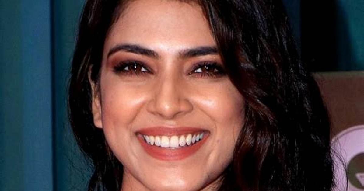 Malavika Mohanan – Biography, Facts & Life Story