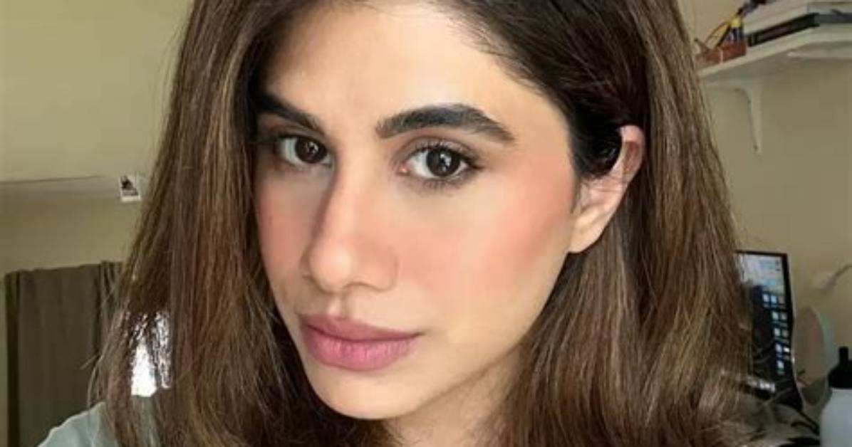 Malvika Sitlani Net Worth