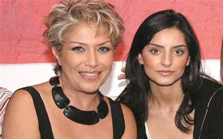 Mam&aacute; de Aislinn Derbez dice que las dos son m&aacute;s felices desde que se