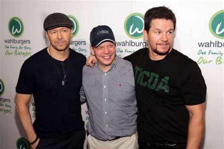 Mark Wahlberg to bring Wahlburgers burger chain to Greektown Crain's
