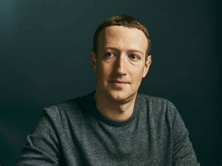 Mark Zuckerberg's Daughter Max Turns 1 and Gives Dad the Best Gift E