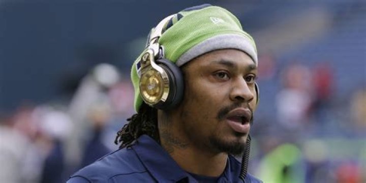 Marshawn Lynch Bio, Net Worth, Wife & More