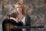 Mary Chapin Carpenter Net Worth – How Much Is Carpenter Worth?